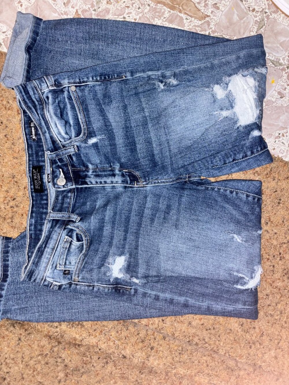 JUDY BLUE 7/28 BOYFRIEND DISTRESSED - Picture 6 of 8